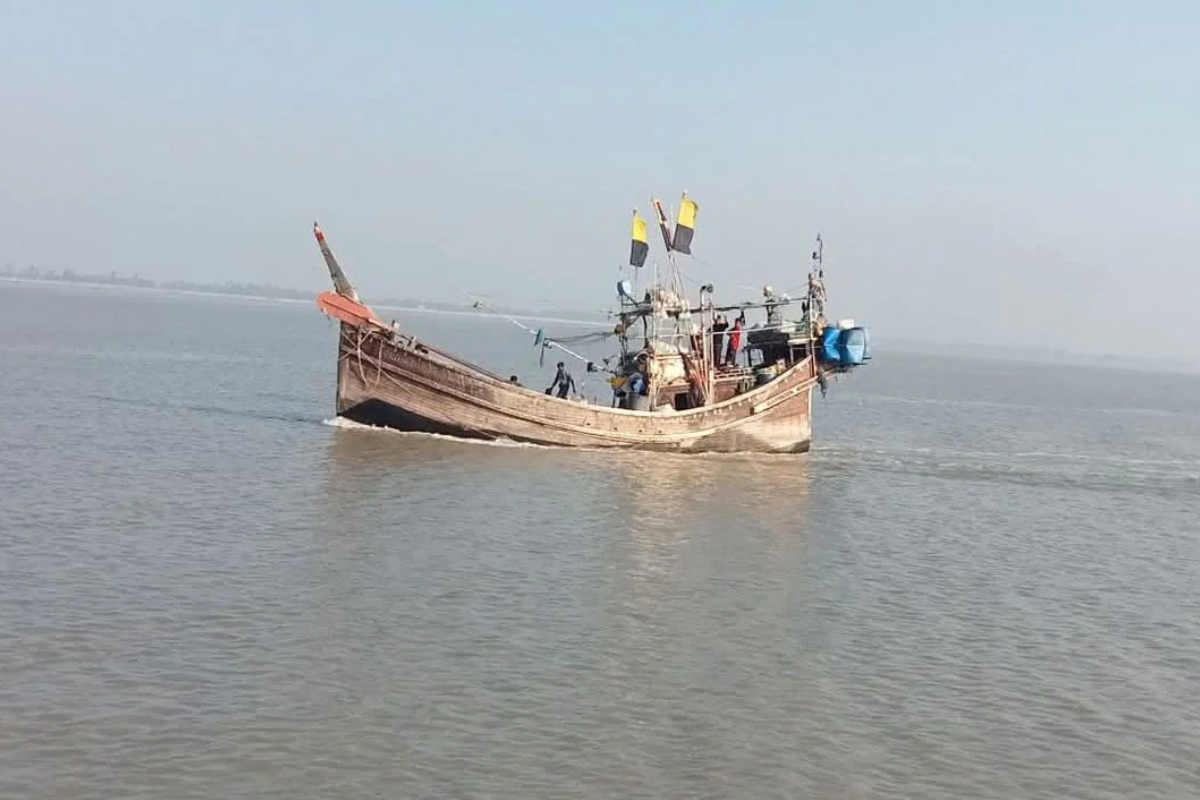 Sea Boundary Gaps Threaten Kutubdia Fishermen