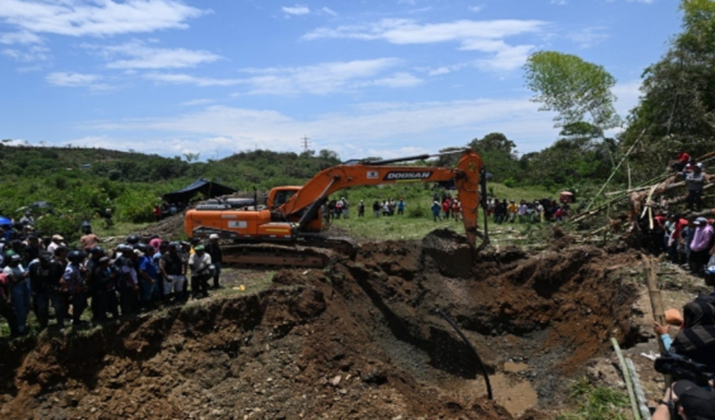 Seven Gold Miners Found Dead in Colombia 2 seven gold miners found dead in colombia Seven Gold Miners Found Dead in Colombia