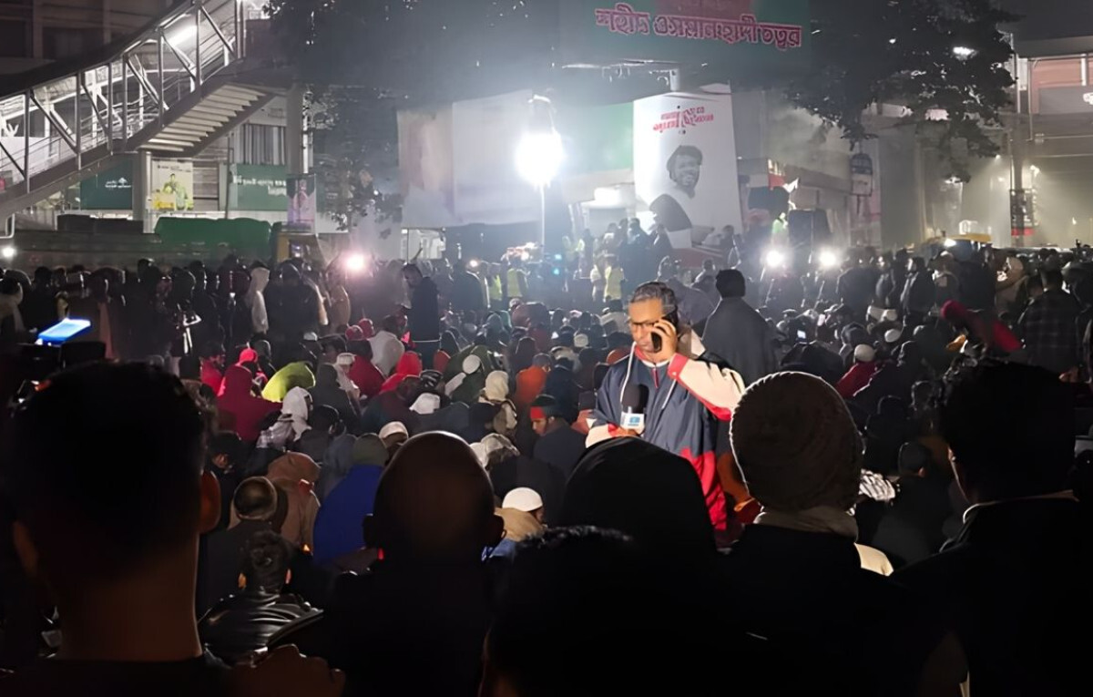 Shahbagh Paralysed as Inqilab Mancha Demands Arrests