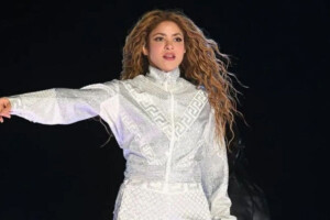 Shakira Set to Thrill Indian Fans in April