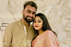 Singer Imran Welcomes a Baby Daughter