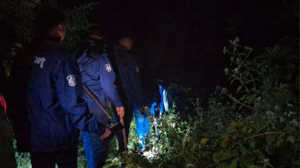 six children abducted from playground in teknaf Six Children Abducted from Playground in Teknaf