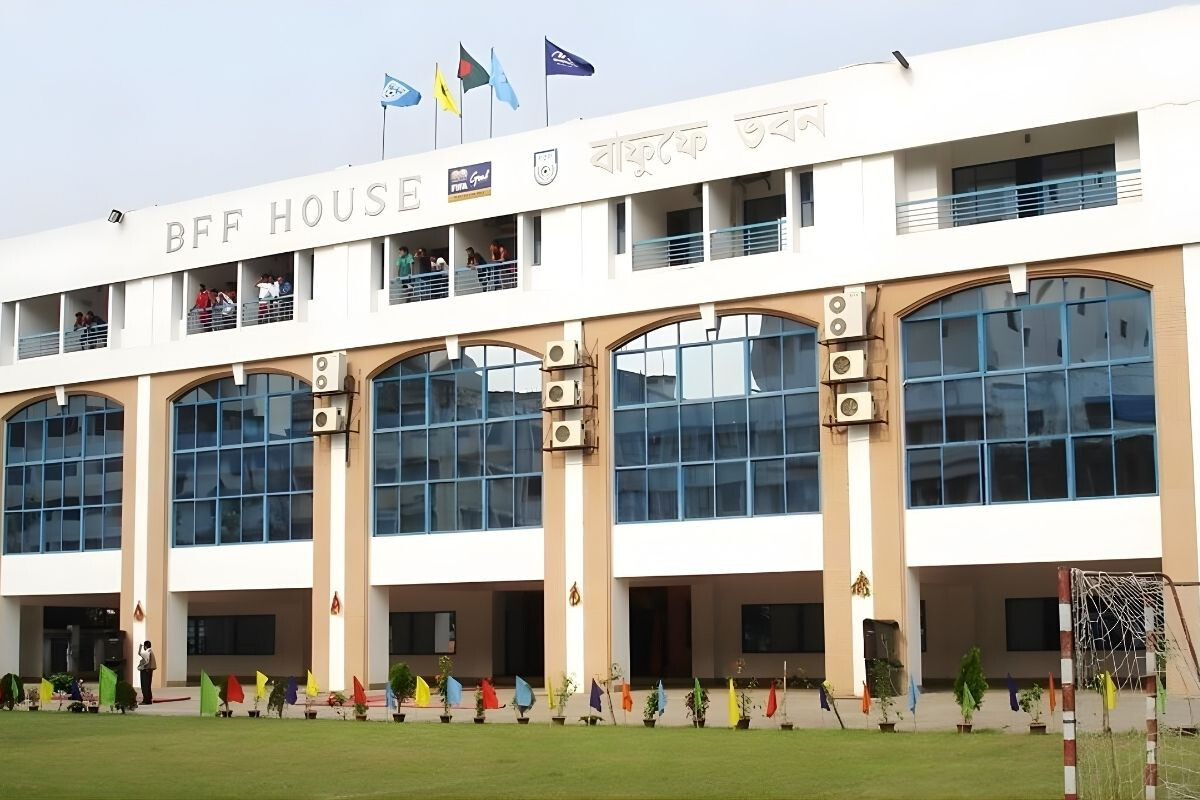 Six expatriate footballers have been included in the preliminary squad