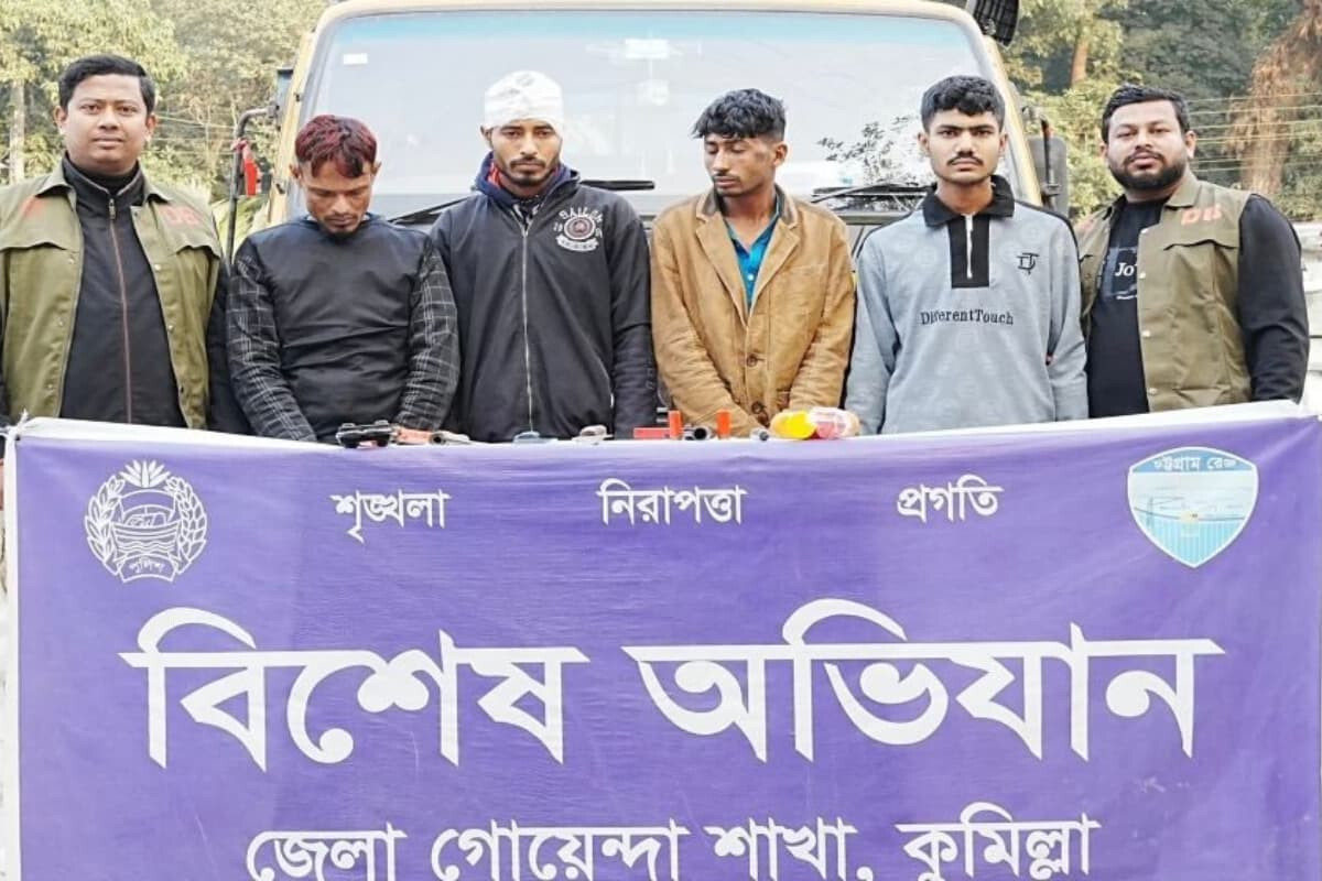 Six Inter-District Robbers Arrested in Comilla Raid