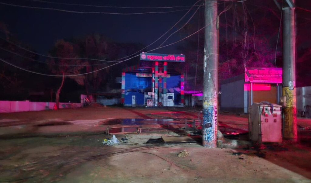 sixteen injured in coxs bazar blast Sixteen Injured in Cox’s Bazar Blast