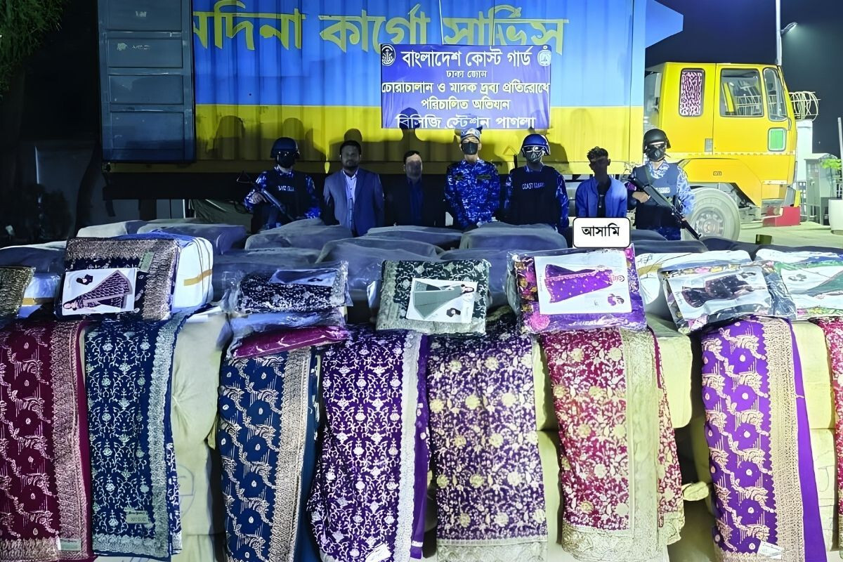 Smuggler Arrested in Narayanganj with Indian Sarees Worth 10 Crore Taka