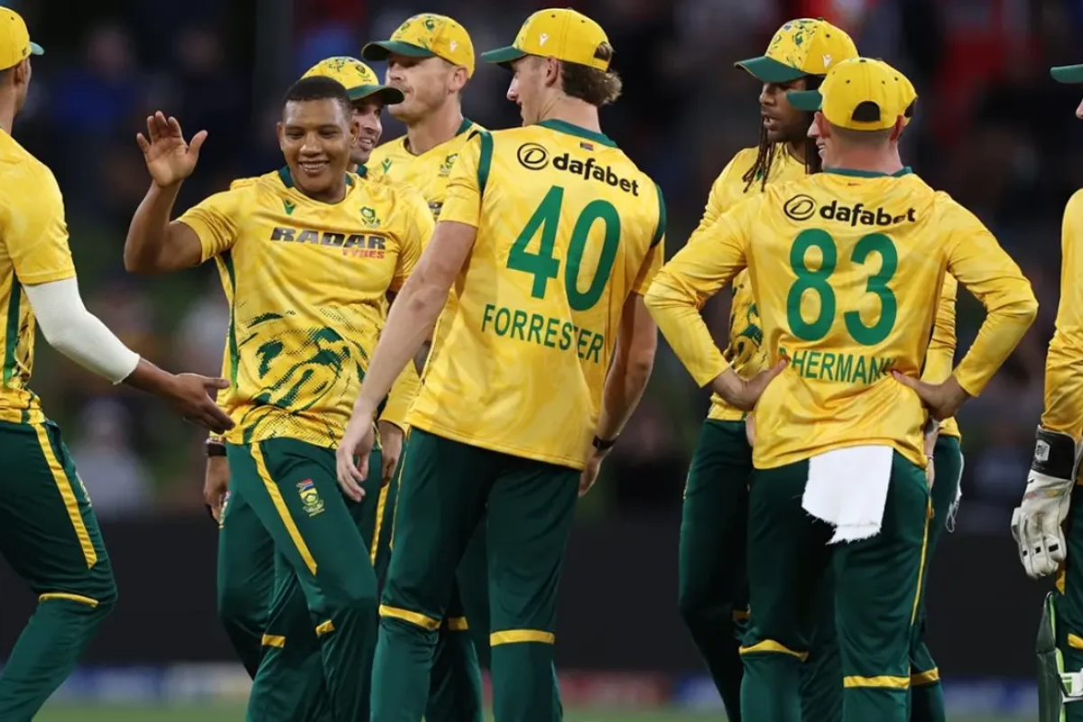 South Africa Rout New Zealand in T20 Opener