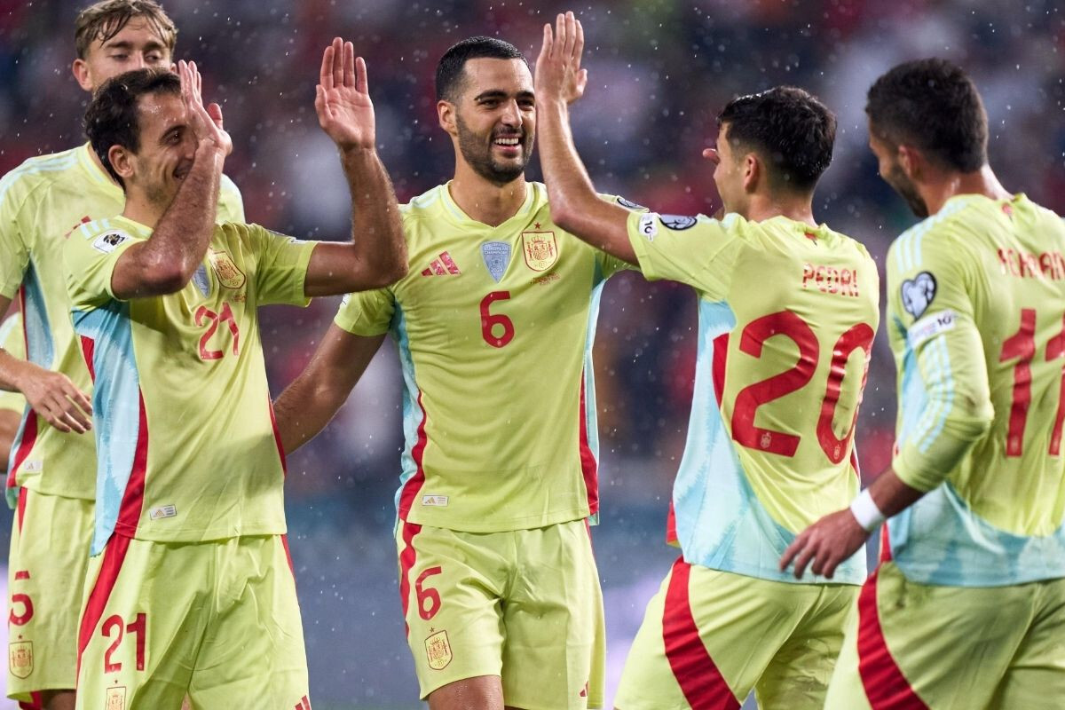 Spain on the Brink of World Cup Spot, Blocked Only by Mathematics