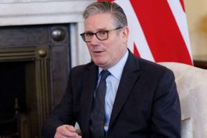 Starmer Convenes Emergency Meeting Over Economic Risks