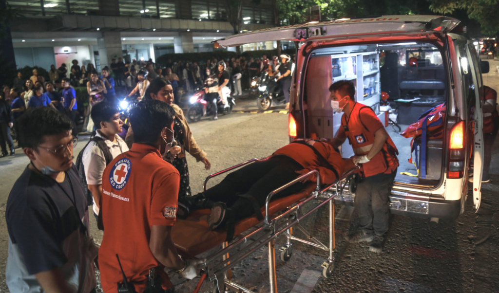Strong Earthquake in Central Philippines Kills 31 as Search for Survivors Continues 3 strong earthquake in central philippines kills 31 as search for survivors continues Strong Earthquake in Central Philippines Kills 31 as Search for Survivors Continues