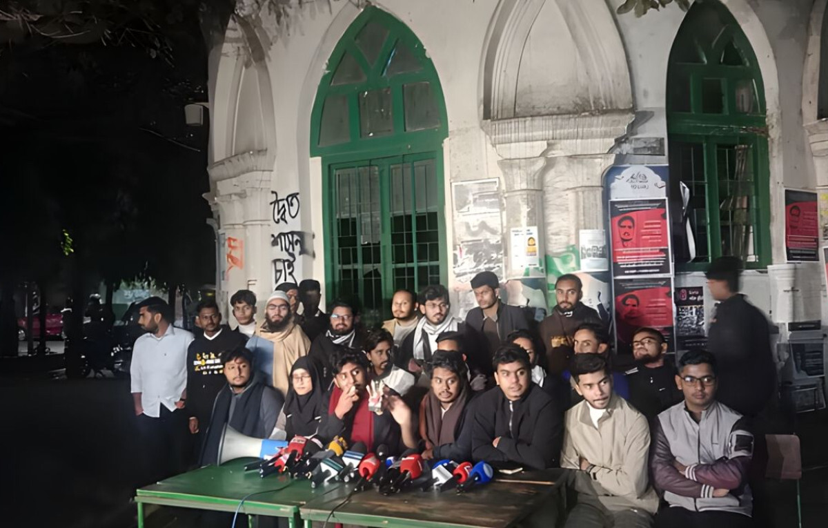 Student Movement Compiling Lists of Police for Prosecution