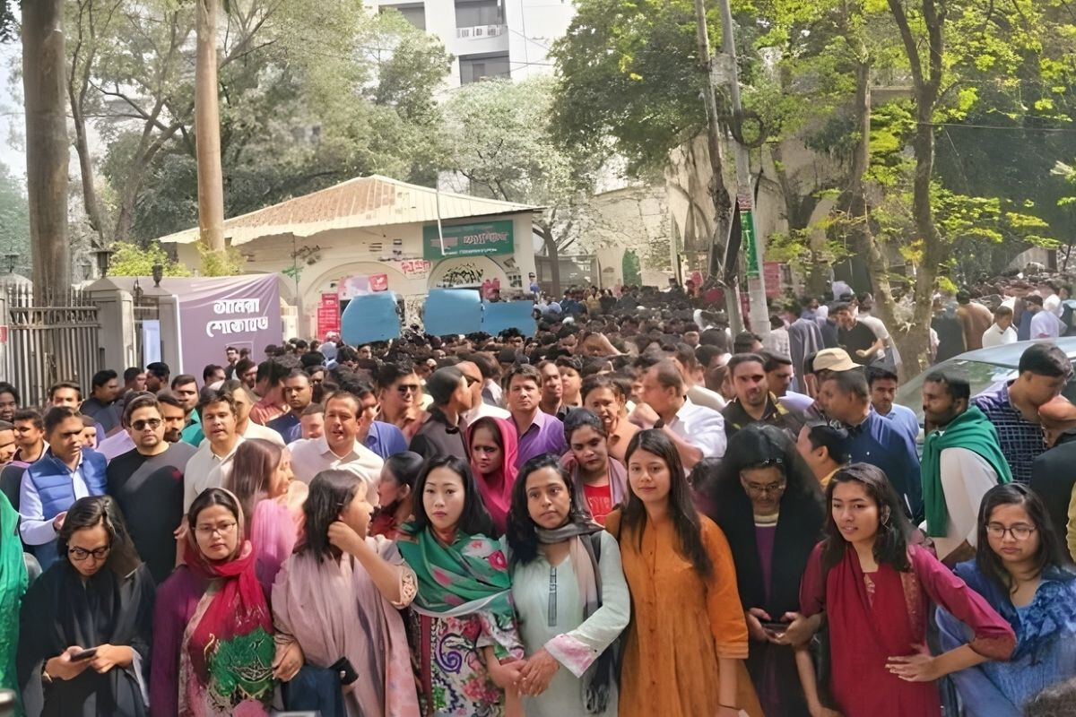 Student Protest at DU Over Jamaat Leader’s Controversial Post