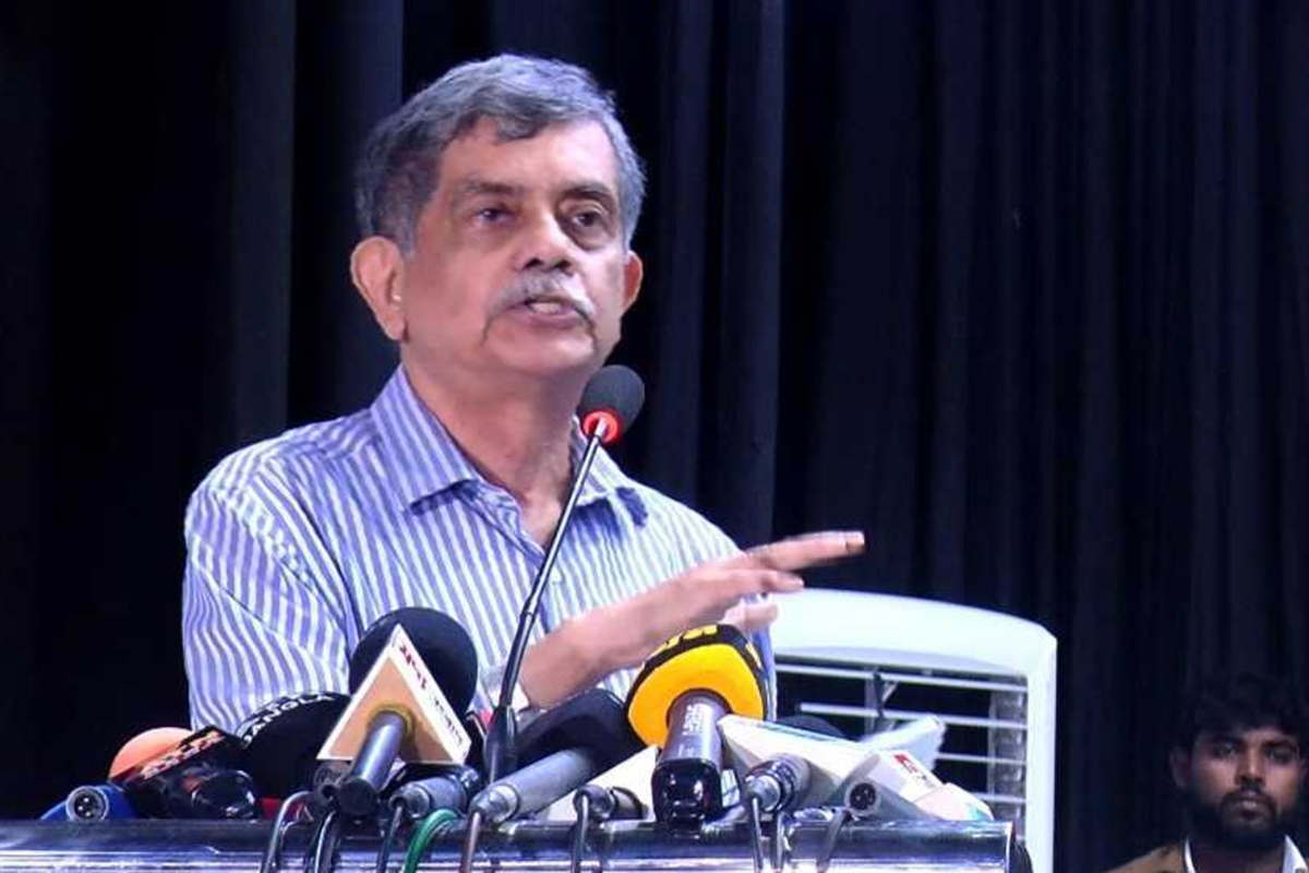 Students Must Study Regularly or Fail, Warns Education Adviser