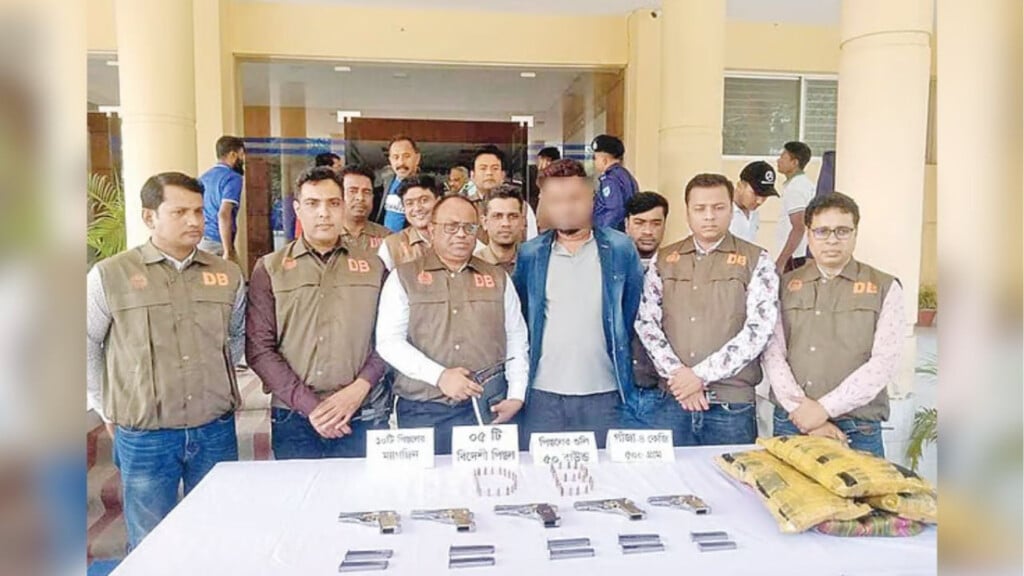 surge in illegal firearms fuels anxiety in jashore Surge in Illegal Firearms Fuels Anxiety in Jashore