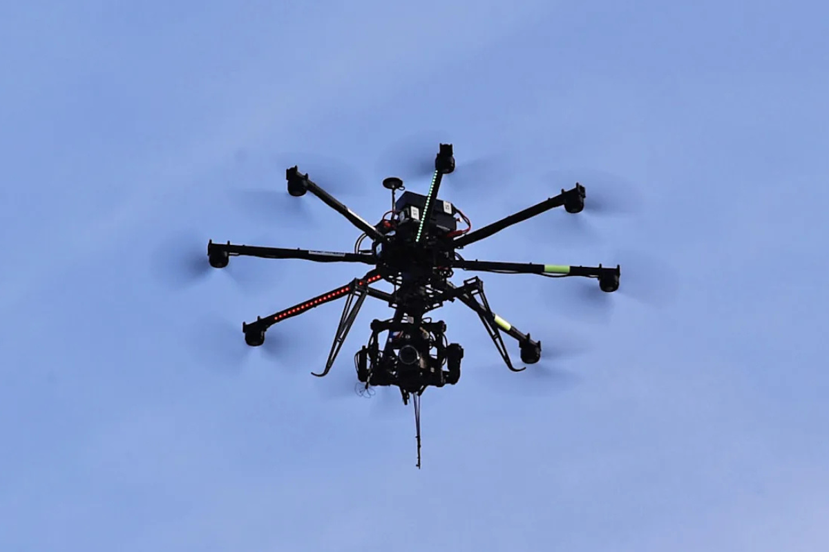 Swedish Prime Minister Suggests Russia Likely Behind Airport Drone Incursions