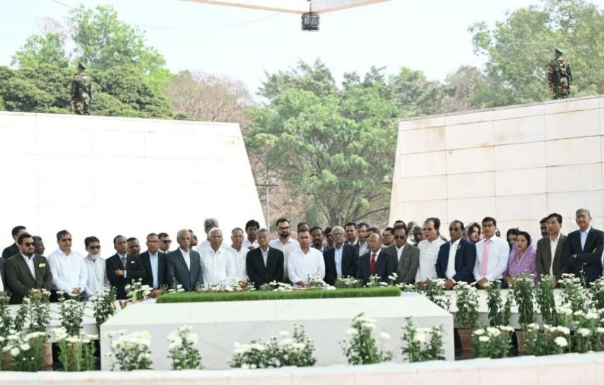 Tarique Rahman Honours National Heroes and Family Legacies