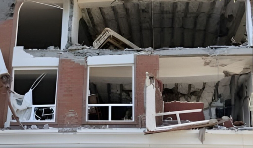 terrible explosion in southern iran kills seven Terrible Explosion in Southern Iran Kills Seven
