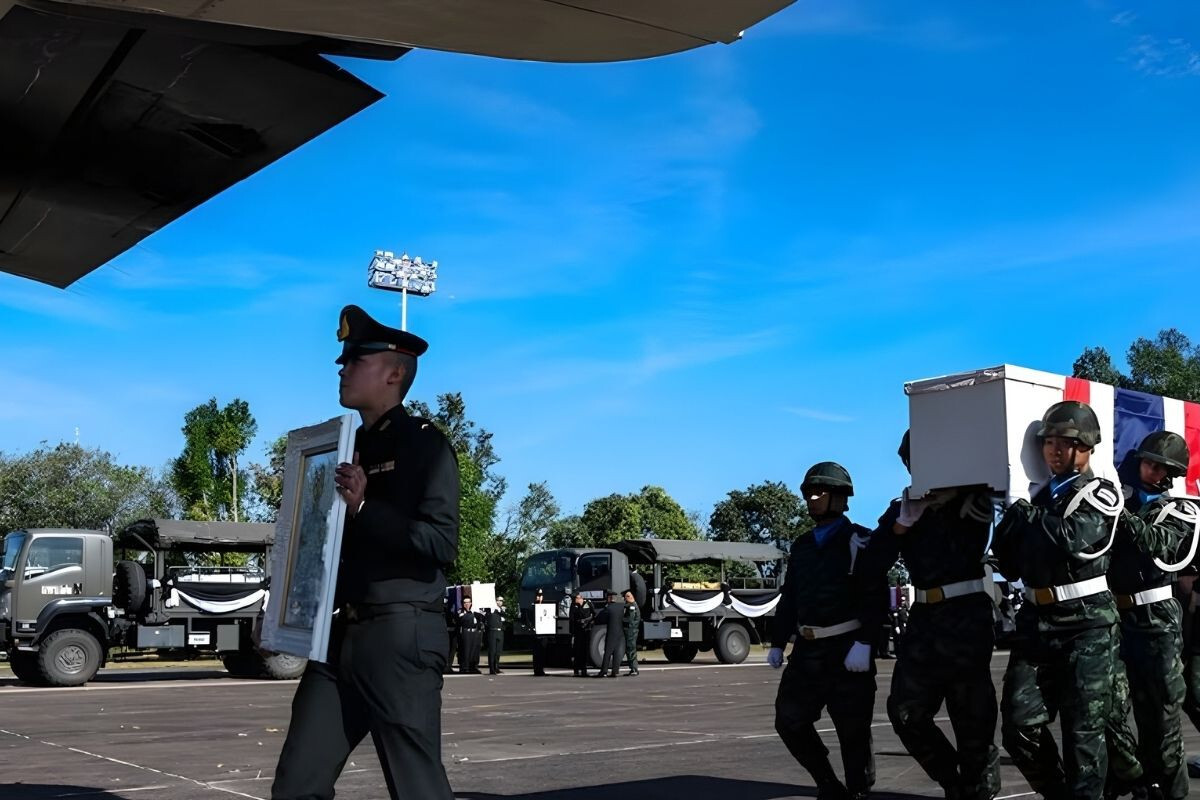 Thailand Shuts Down Border Provinces as Tensions Boil Over