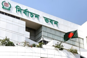 “The Election Commission has stated that nearly 800,000 officials will be on duty for the elections.”