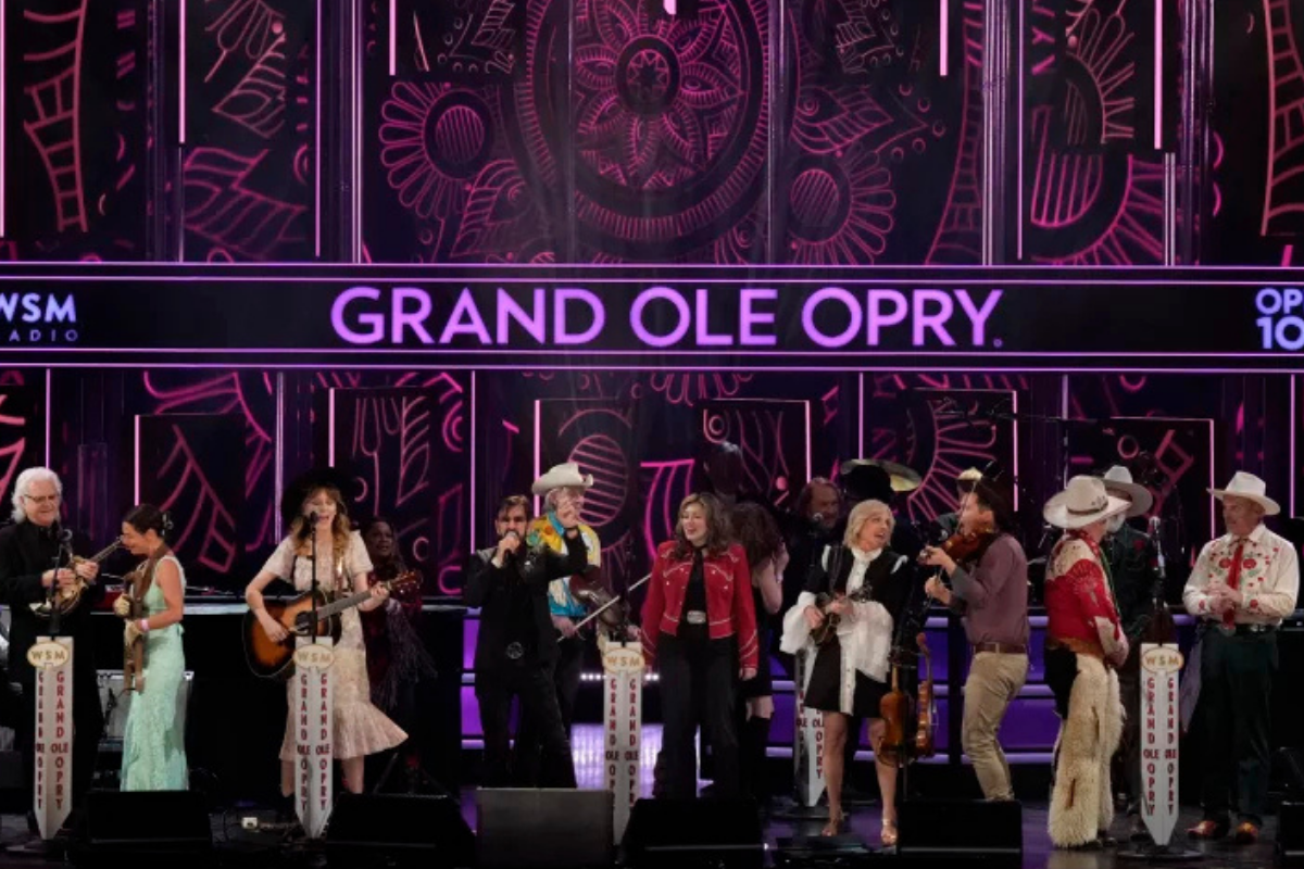 The Grand Ole Opry, a Fixture in Country Music, Turns 100