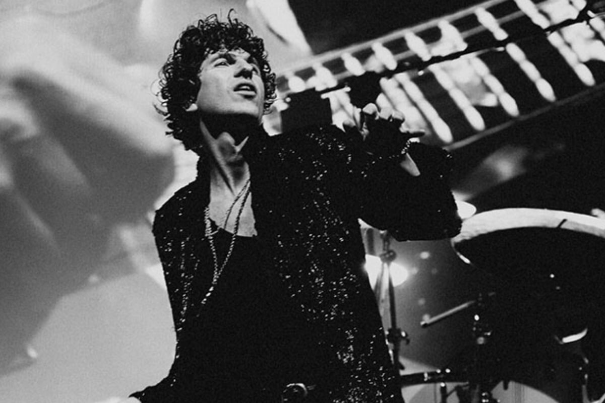 The Kooks Release Emotional Live ‘See Me Now’