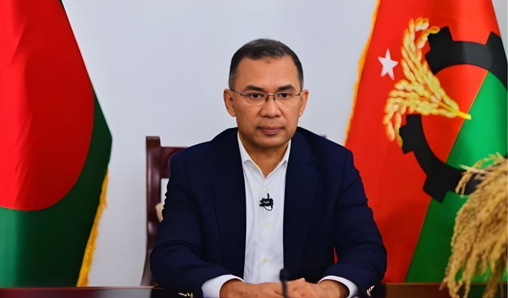 the new cabinet is being formally formed with 12 ministers and 18 state ministers The new cabinet is being formally formed with 12 ministers and 18 state ministers.