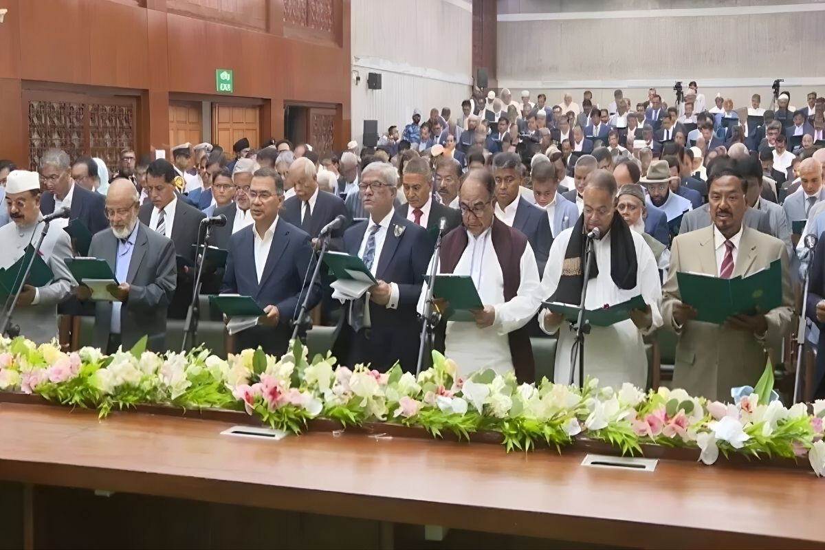 The newly elected BNP members of parliament formally took their oaths.