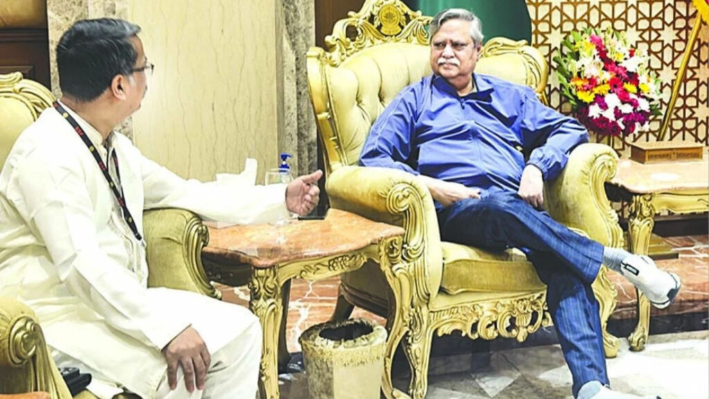 the president unbound a tale of palace captivity The President Unbound: A Tale of Palace Captivity