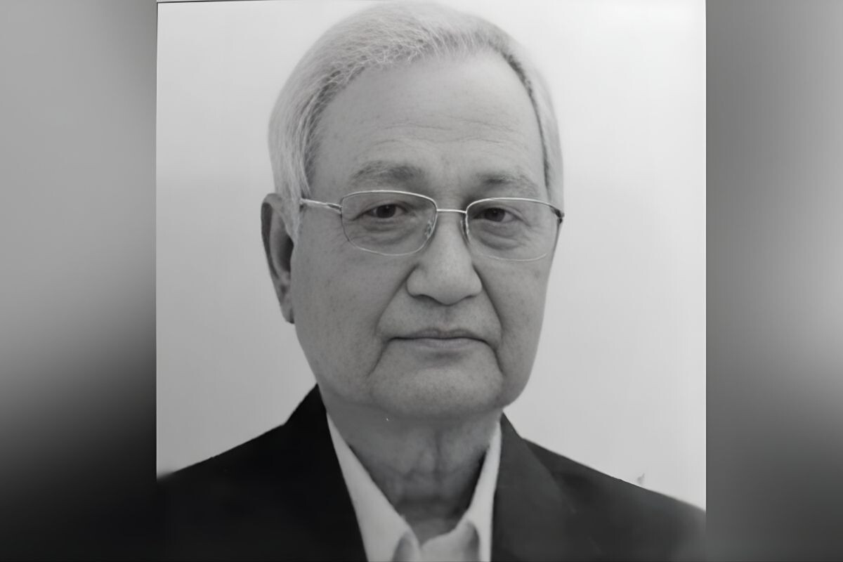 The volleyball coach Mostafa Kamal is no longer with us