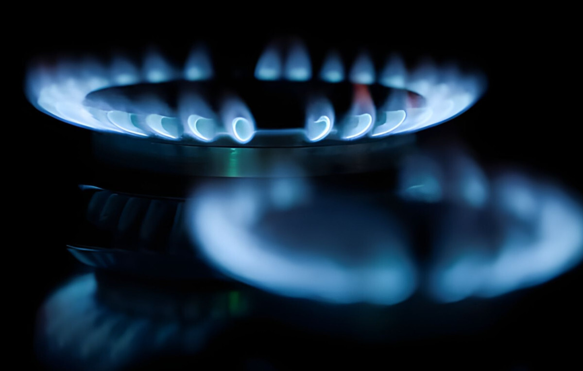 Thousands Stranded After Residents Block Highway Over Gas Outage!