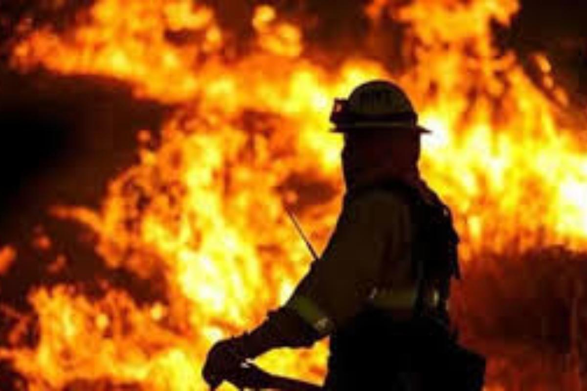 Three Injured in Old Dhaka AC Explosion