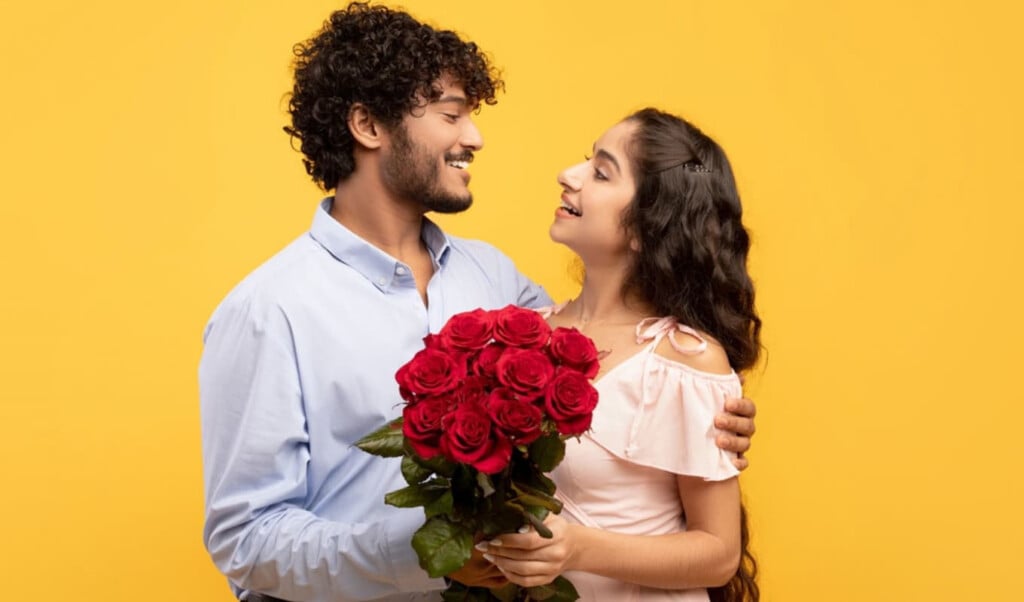 today is the day to gift roses to your loved ones Today is The Day to Gift Roses To Your Loved Ones