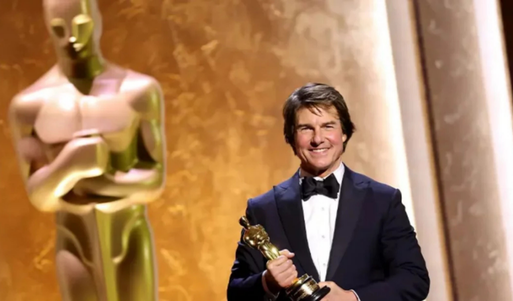 tom cruise receives honorary oscar Tom Cruise Receives Honorary Oscar