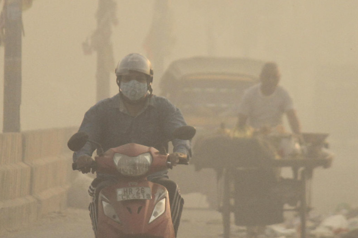 Toxic Haze Engulfs New Delhi as Pollution Levels Soar Beyond Global Limits