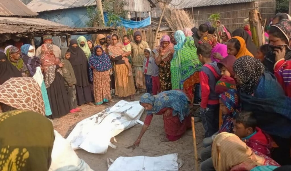 tragic blaze claims mother and daughter in natore Tragic Blaze Claims Mother and Daughter in Natore
