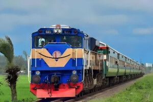 Train Employee Injured in Stone-Throwing Incident