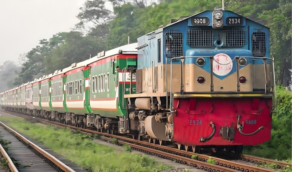 train will go to coxs bazar without stopping at chittagong station Train will go to Cox's Bazar without stopping at Chittagong station