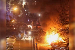 Trump Weighs Military Options Amid Rising Iranian Crisis