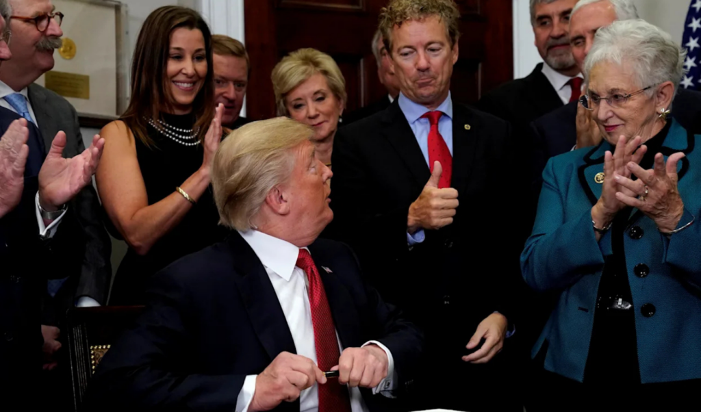 trumps obamacare fix send money directly to consumers not insurance companies Trump’s Obamacare Fix: Send Money Directly to Consumers, Not Insurance Companies