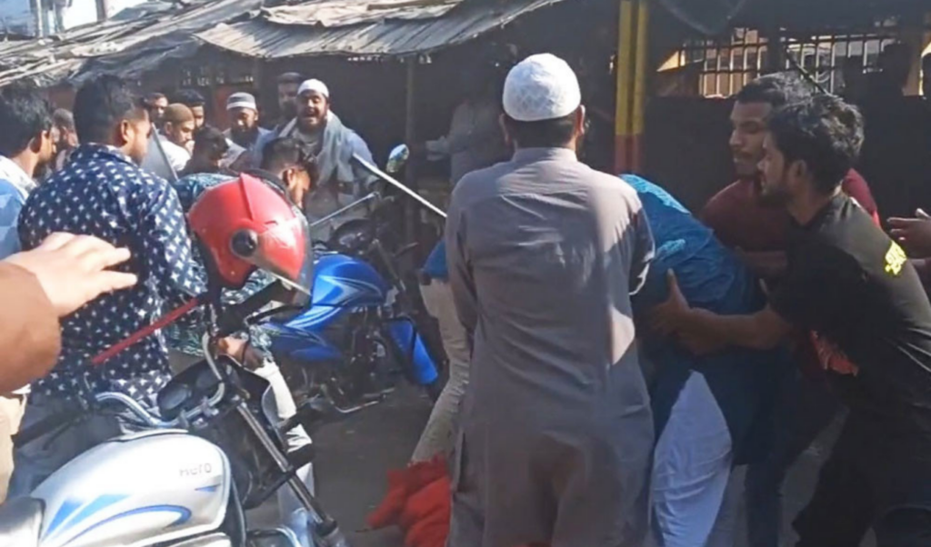 two baul singers injured in alleged attack at thakurgaon court premises Two Baul Singers Injured in Alleged Attack at Thakurgaon Court Premises