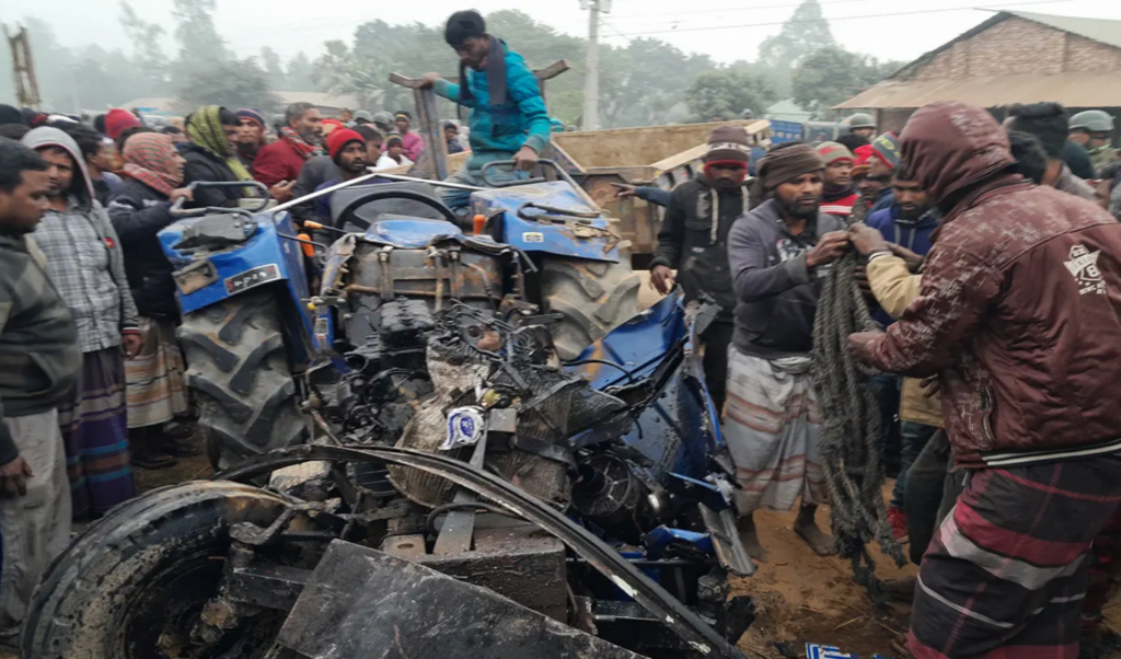 Two Die as Bus and Tractor Clash in Dinajpur 3 two die as bus and tractor clash in dinajpur Two Die as Bus and Tractor Clash in Dinajpur