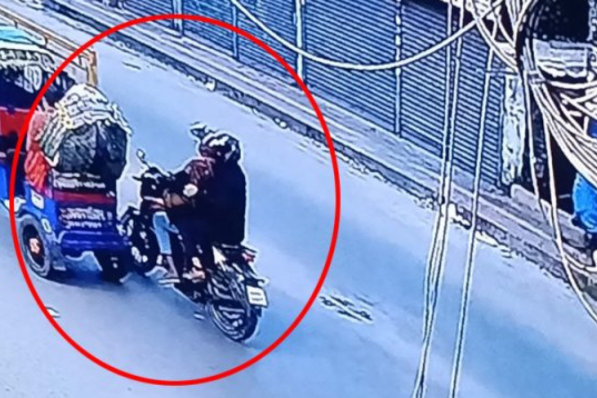 Two Gunmen Attack Dhaka-8 Candidate Sharif Osman Hadi