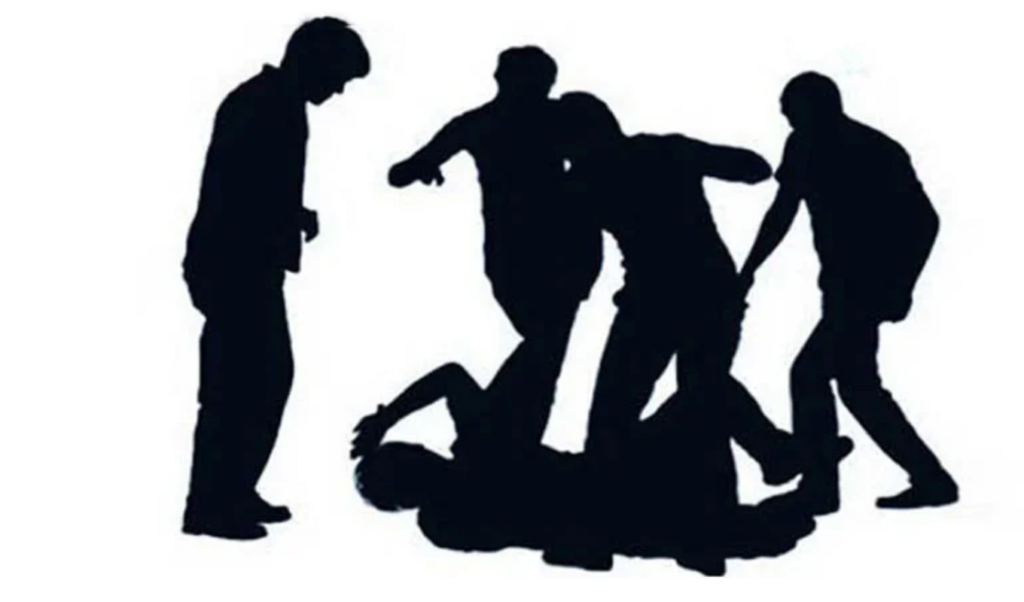 two killed in mob attack over theft three arrested Two Killed in Mob Attack Over Theft, Three Arrested