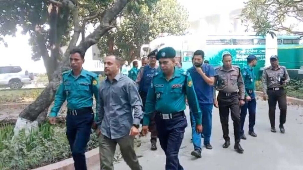 two military officers presented at tribunal under tight security Two Military Officers Presented at Tribunal Under Tight Security