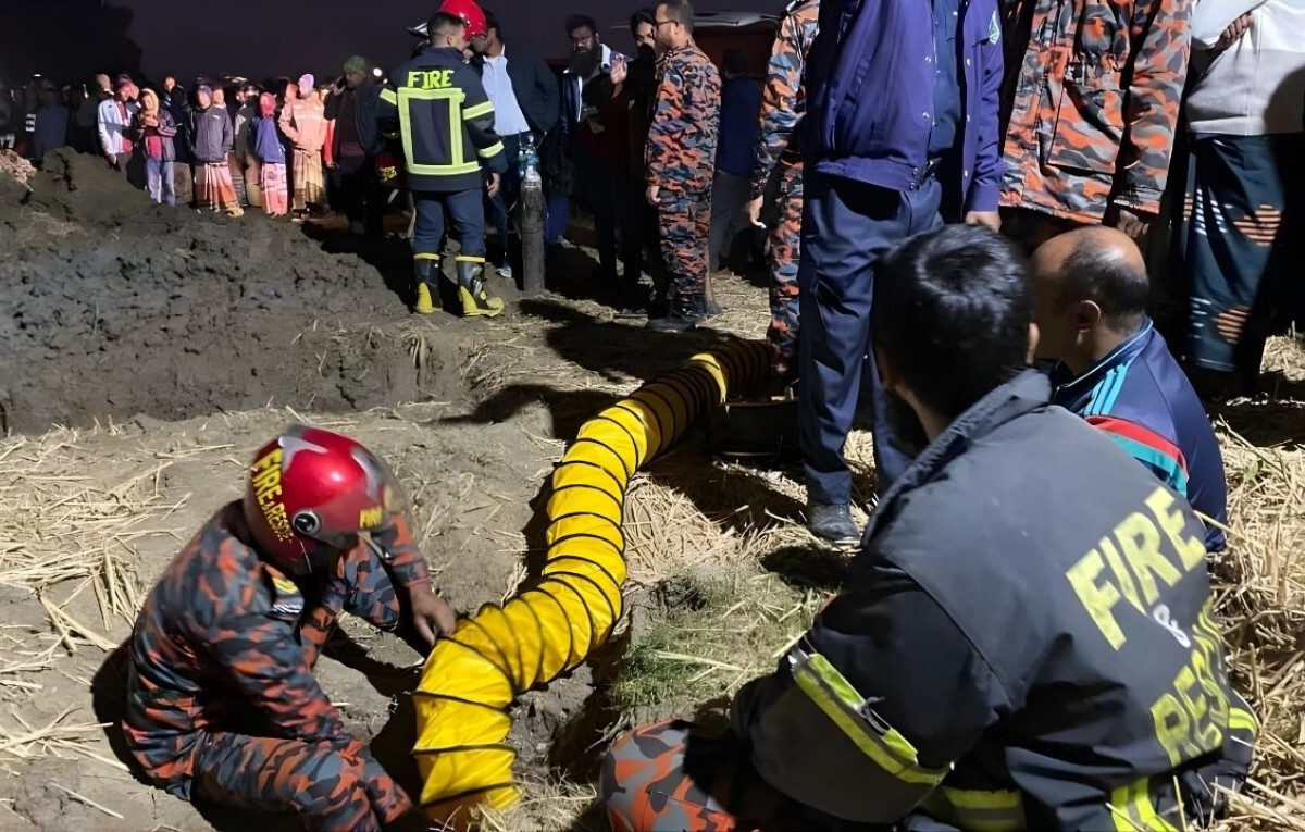 Two-Year-Old Still Trapped in 35-Foot Shaft After Nine Hours
