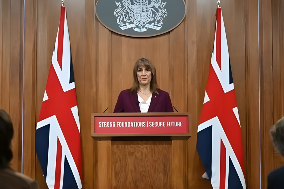 UK Economy Slows Further Ahead of Budget