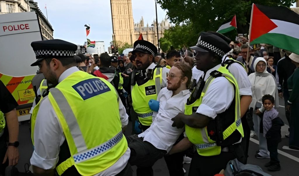 uk police arrest hundreds in latest palestine action demonstration UK Police Arrest Hundreds in Latest Palestine Action Demonstration