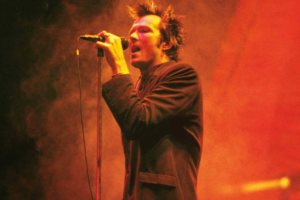 Unreleased Scott Weiland Song ‘If I Could Fly’ Shared on 10th Anniversary of His Death