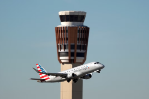 US Air Travel Faces Chaos as Shutdown Worsens, Warns Transport Secretary