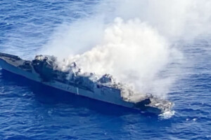 US Destroys Iran Submarine and 17 Warships